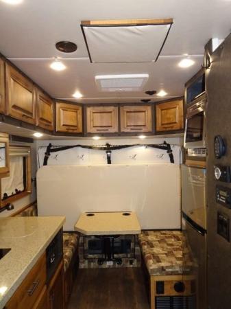 2021 Kenworth Waltron Package Package Camper